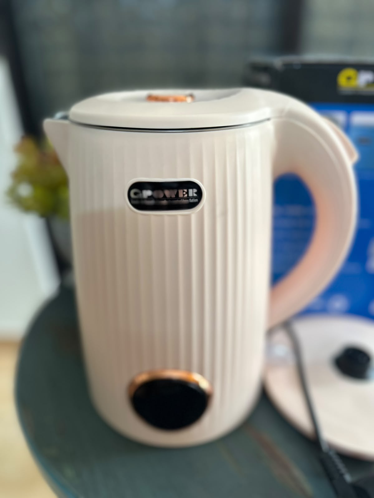 Electric Kettles