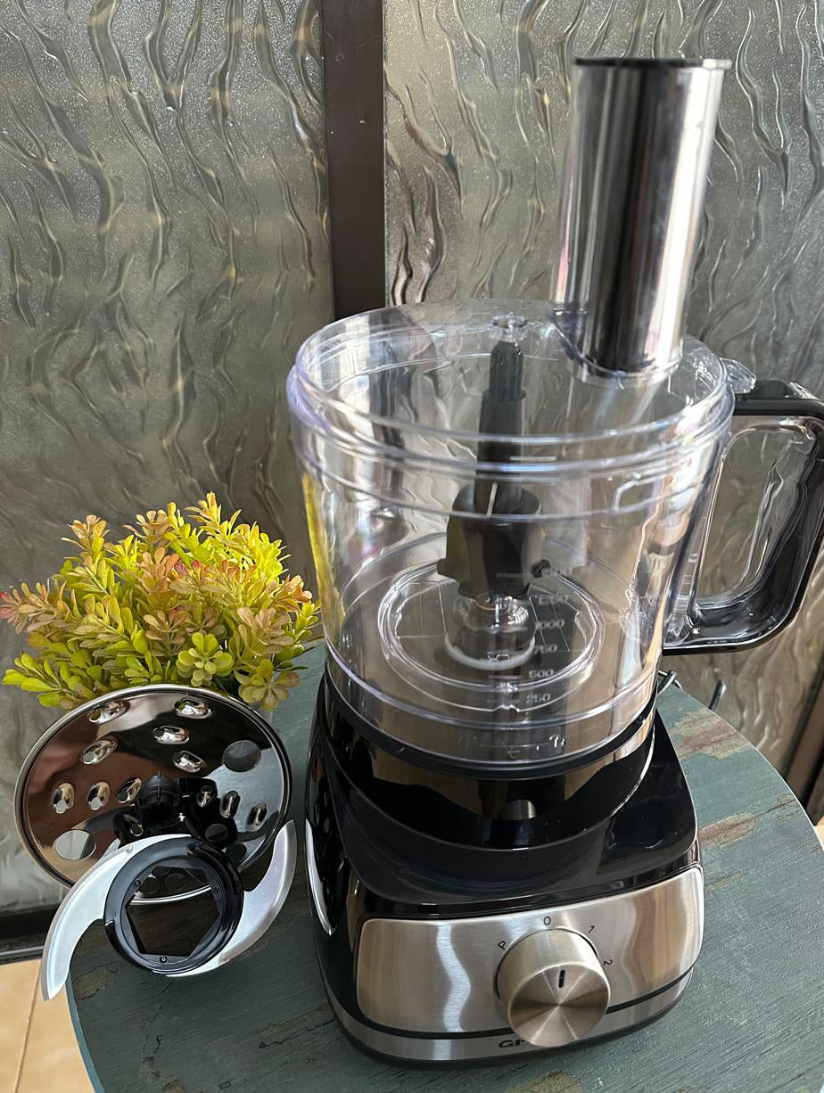 Food Processor / GP-5860 Chopping, slicing, shredding